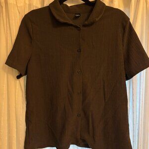 Dazy Brown button up
